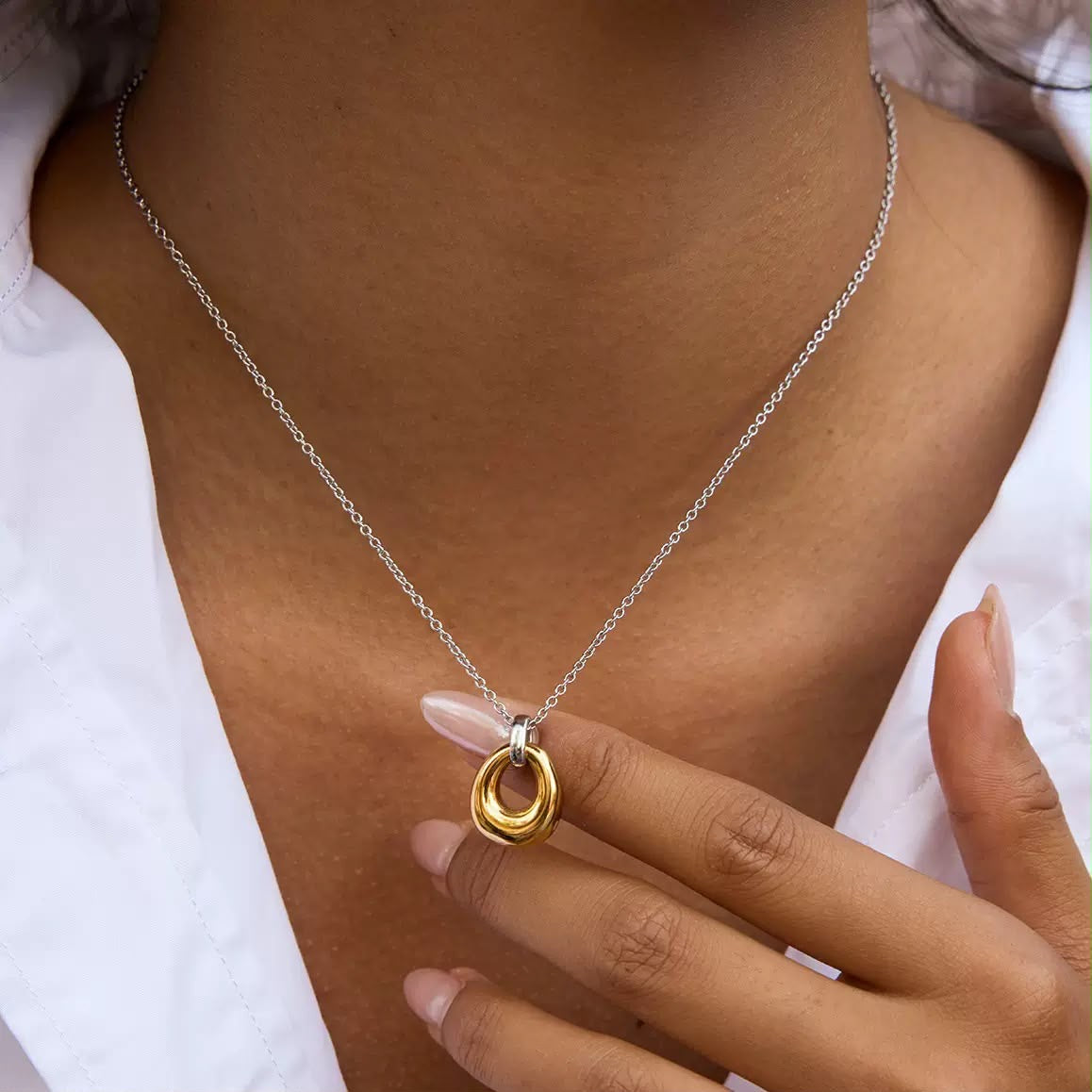Oval Bicolor Necklace