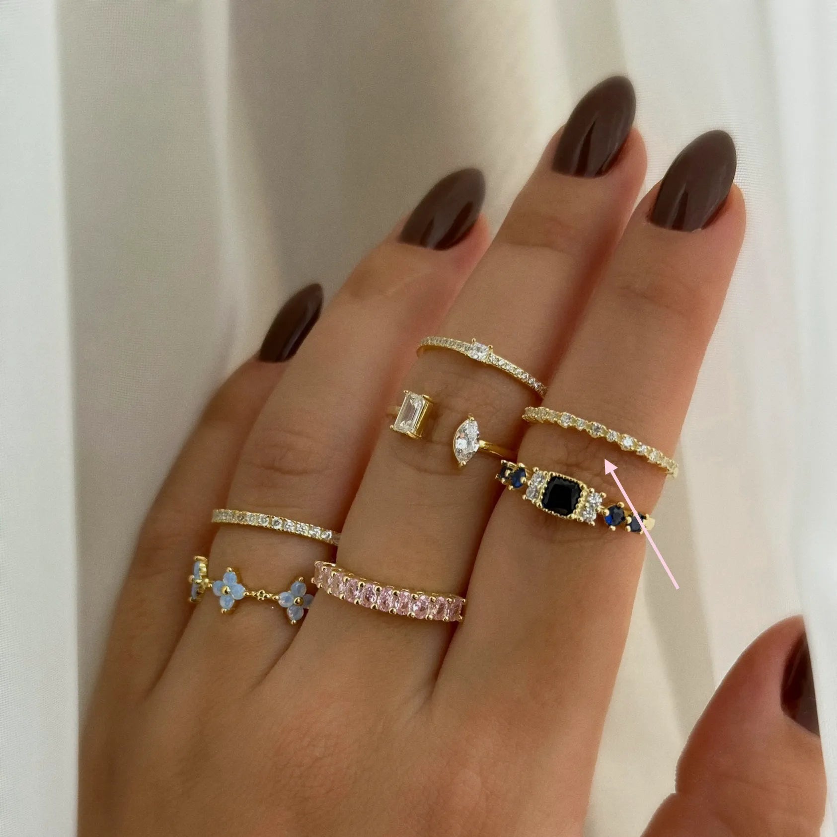 Bandita Gold Circles