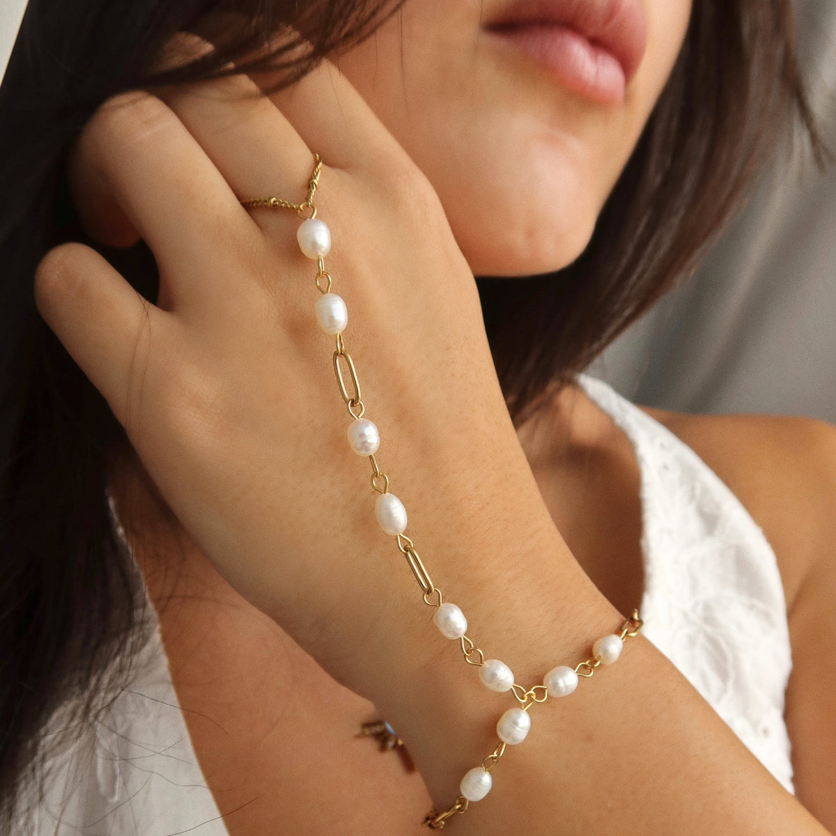 Perlas Handchain