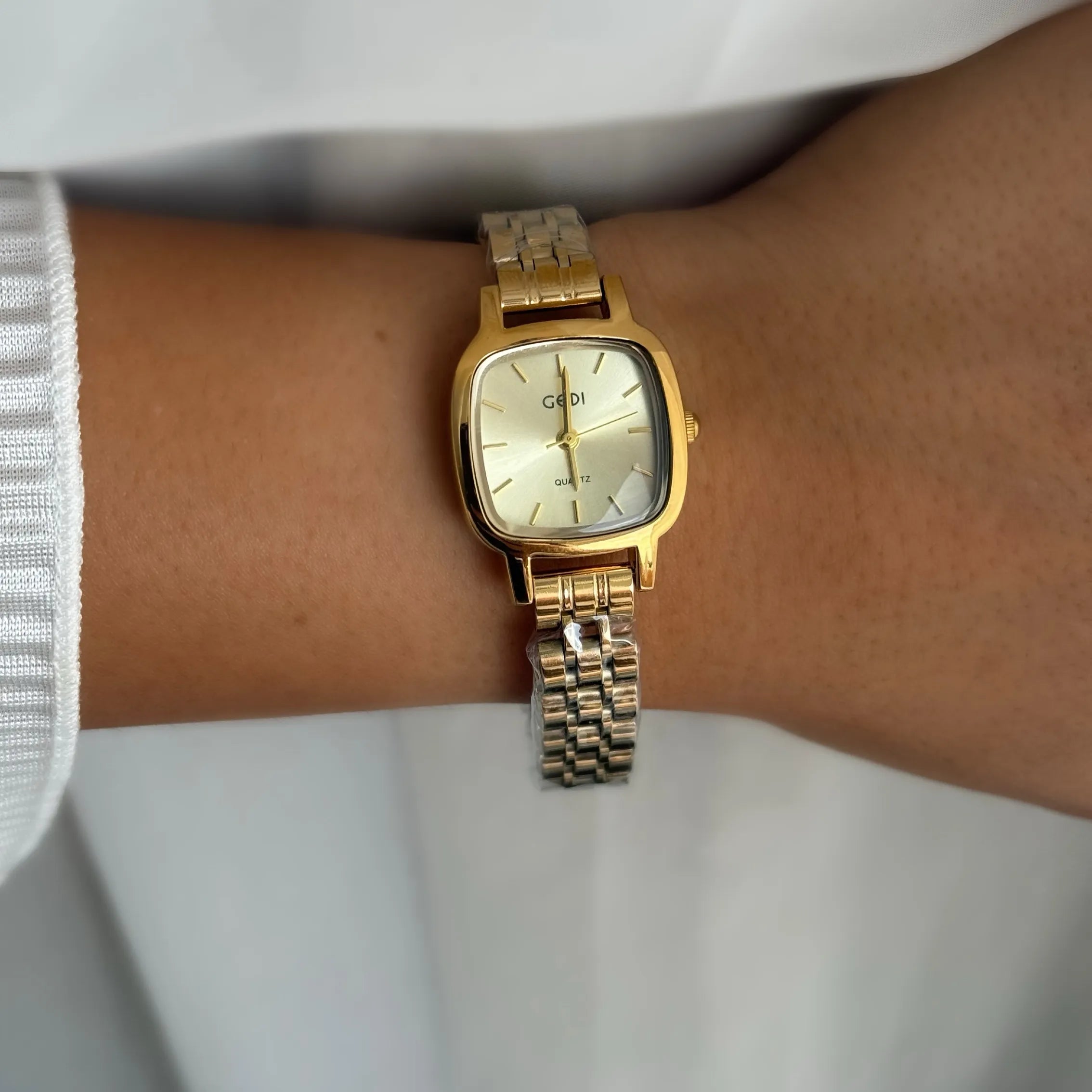 Ivory Watch