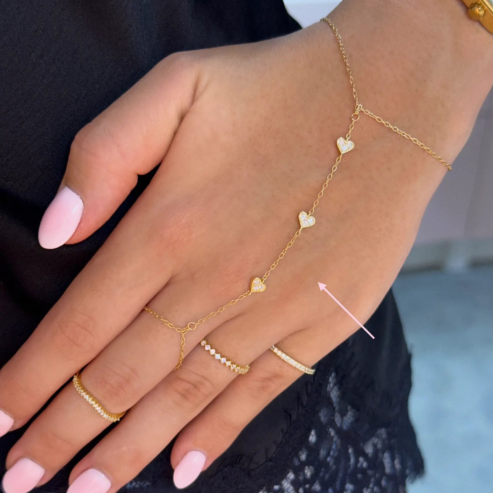 Corazoncitos Handchain Pavé