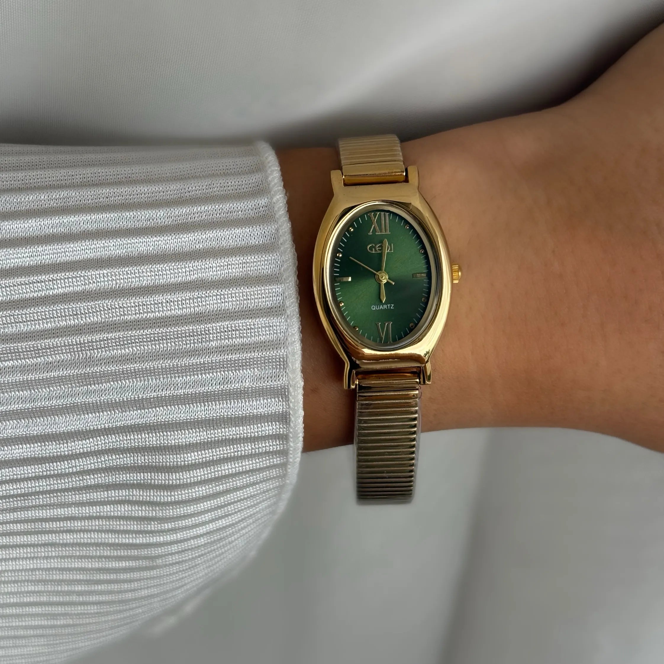 Emmerald Gold Watch