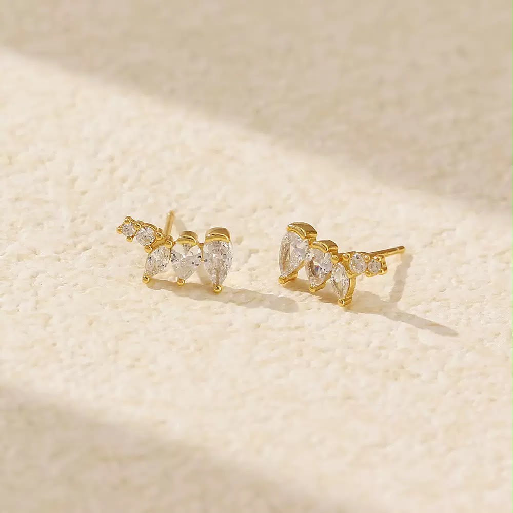 Coronita Studs