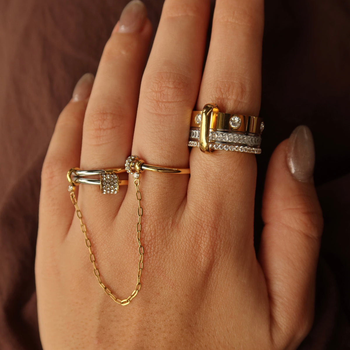 Alessandra Ring
