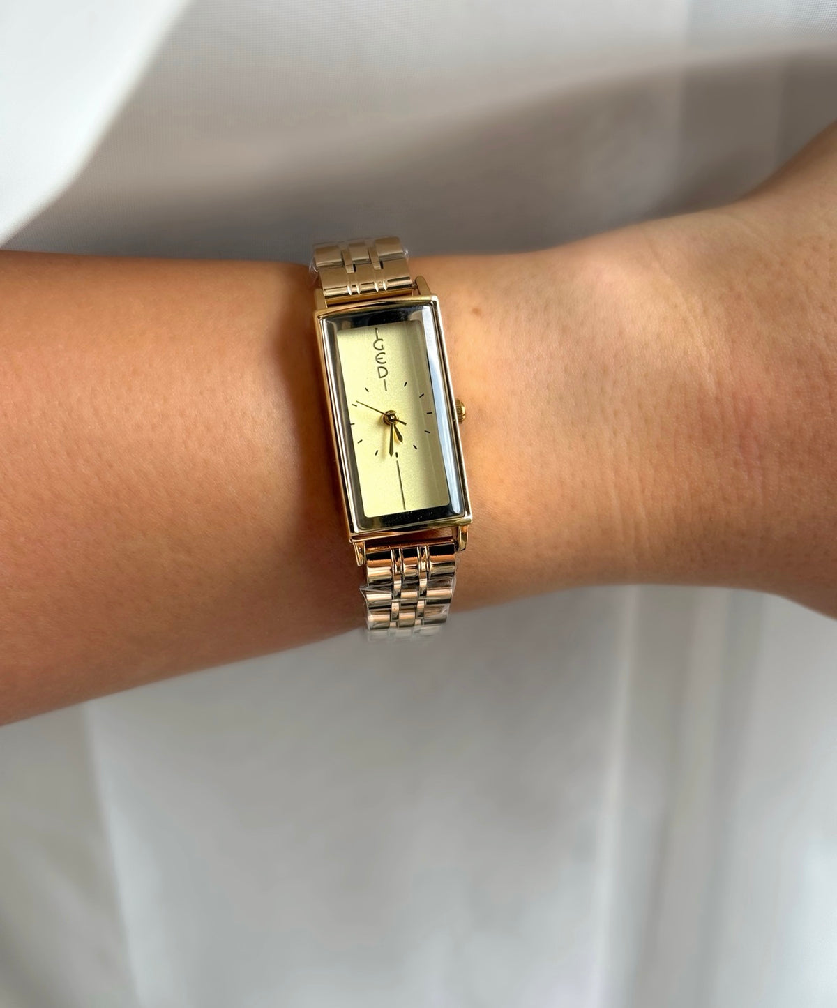 Reloj Roma